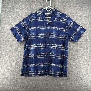 Tommy Bahama Shirt Men Medium 100% Silk Tropical All Over Print Short Sleeve‎